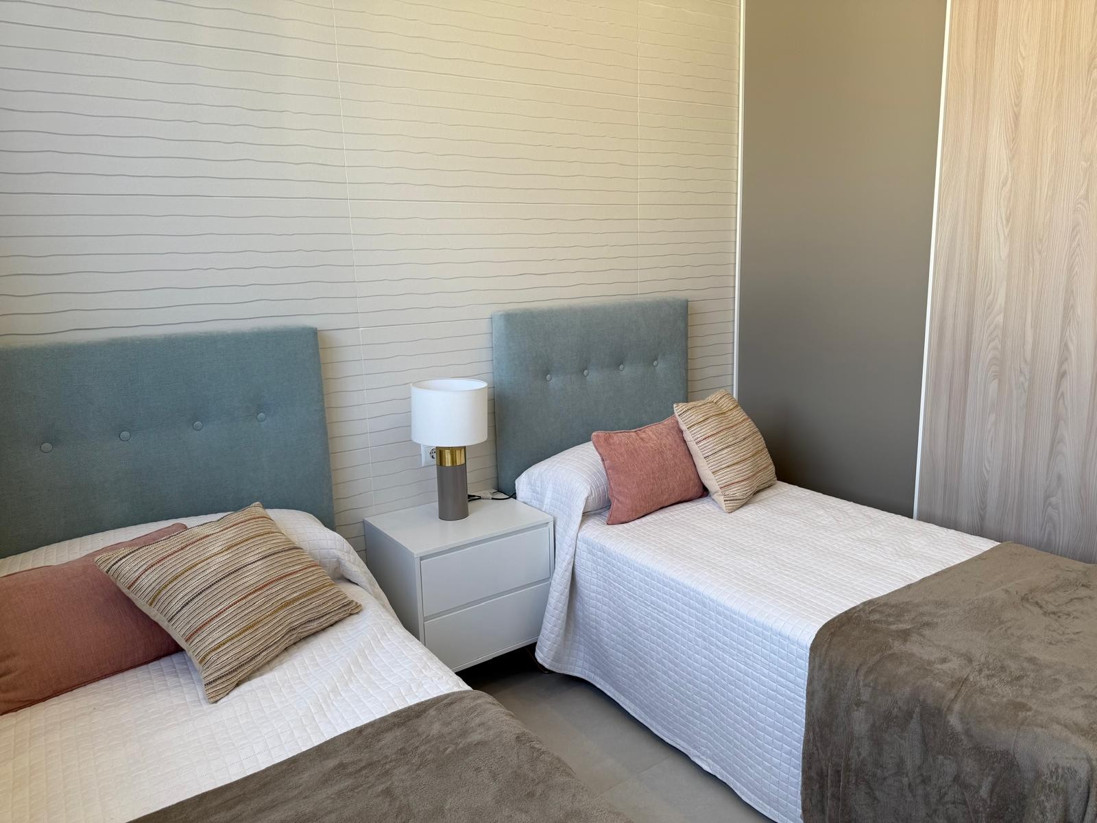 Villa in Calpe, Alicante, Spain 6 bedrooms, 332 sq.m. No. 122727