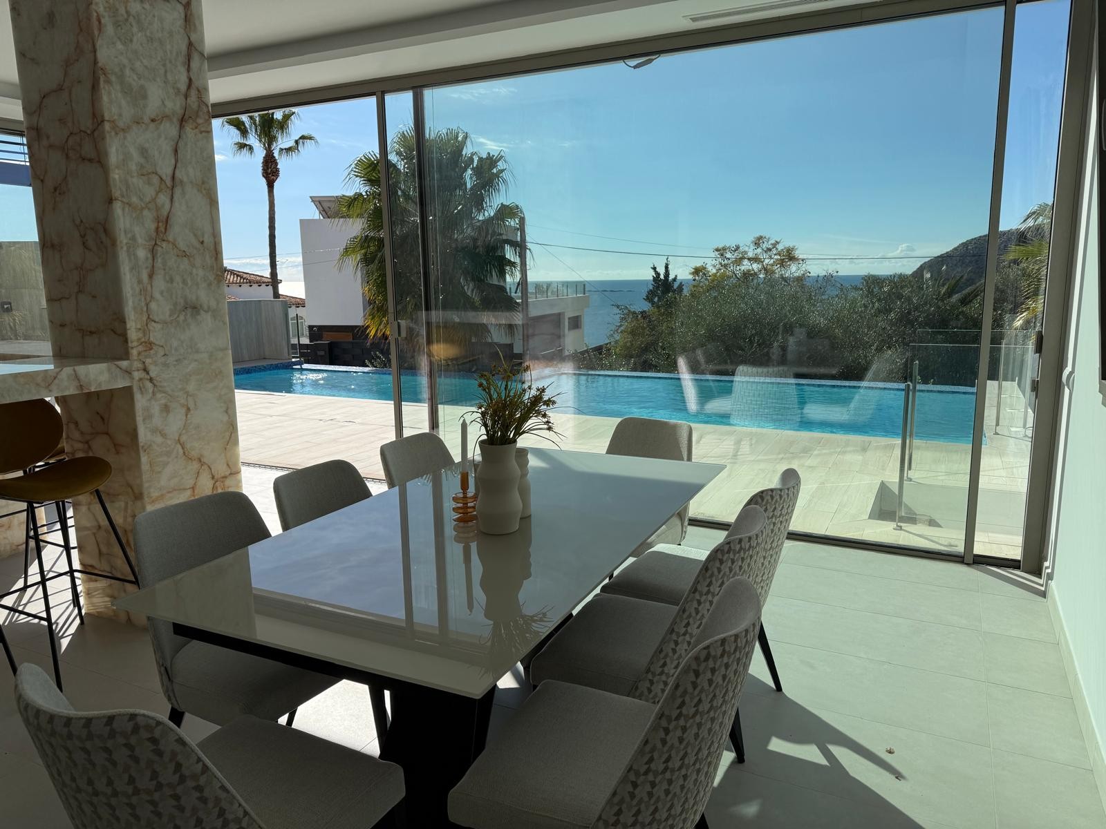 Villa in Calpe, Alicante, Spain 6 bedrooms, 332 sq.m. No. 122727