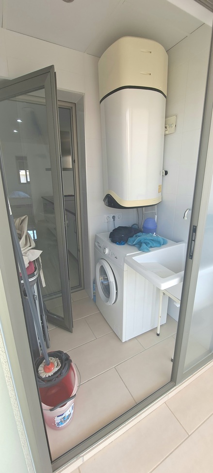 Apartament w Alicante, Hiszpania 2 sypialnie, 83 mkw. nr 131699