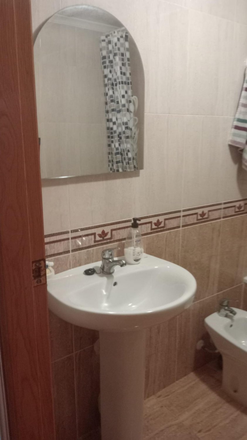 Apartment à Torrevieja, Alicante, Espagne 2 chambres, 70 m2 No. 128886