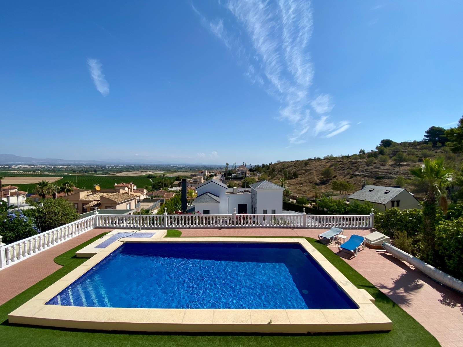 Villa in Algorfa, Alicante, Spain 3 bedrooms, 274 sq.m. No. 129382