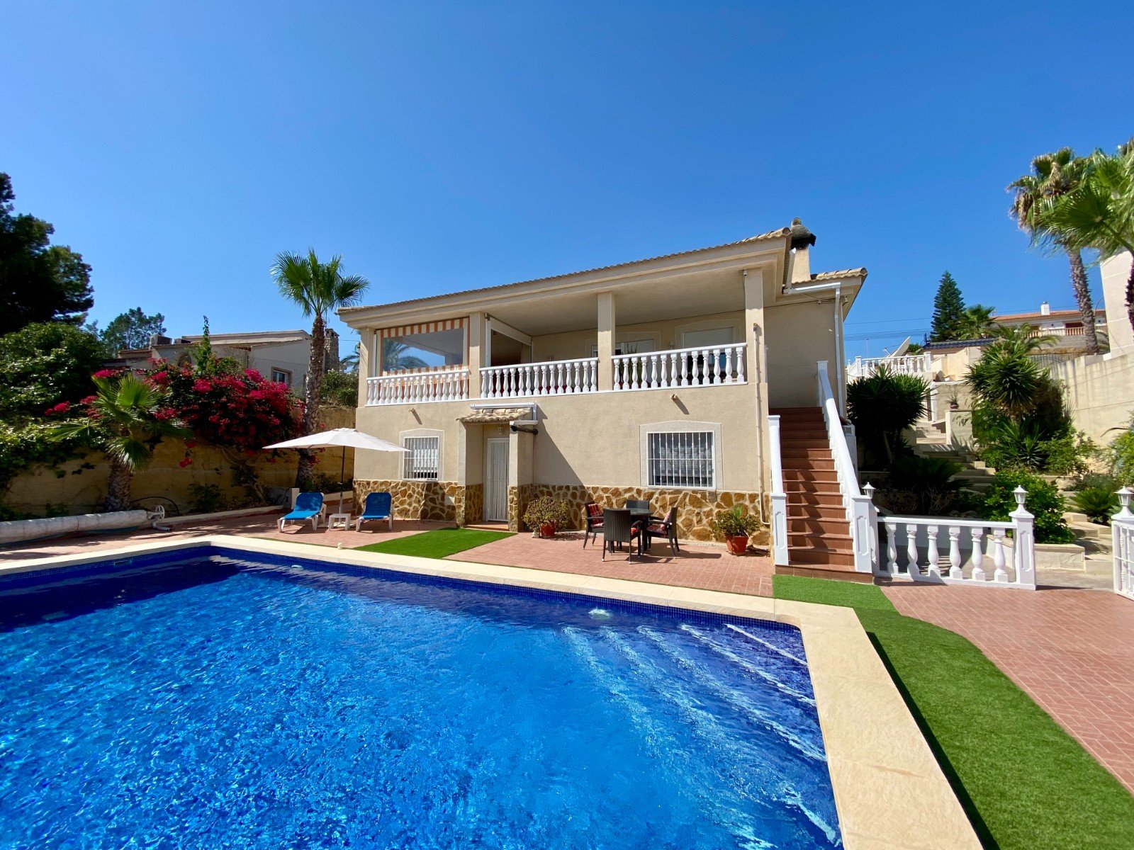 Villa in Algorfa, Alicante, Spain 3 bedrooms, 274 sq.m. No. 129382