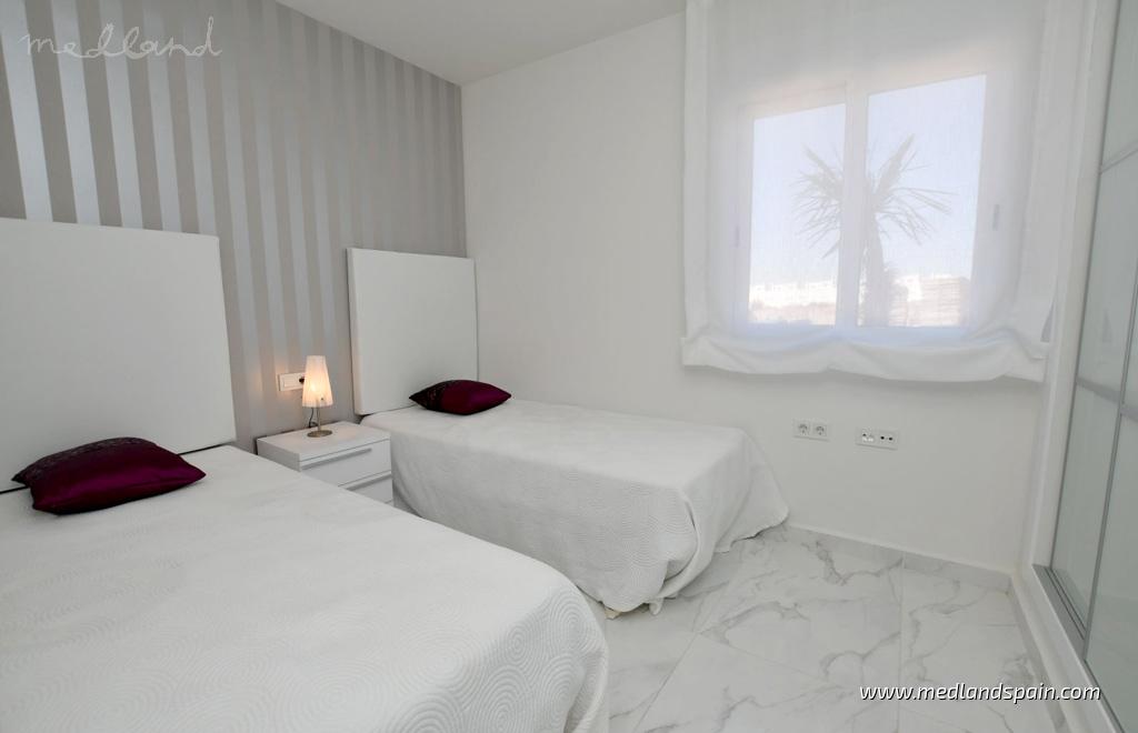 Dzīvoklis San Miguel de Salinas, Alicante, Spānijā 3 istabas, 75 m2 Nr. 130489