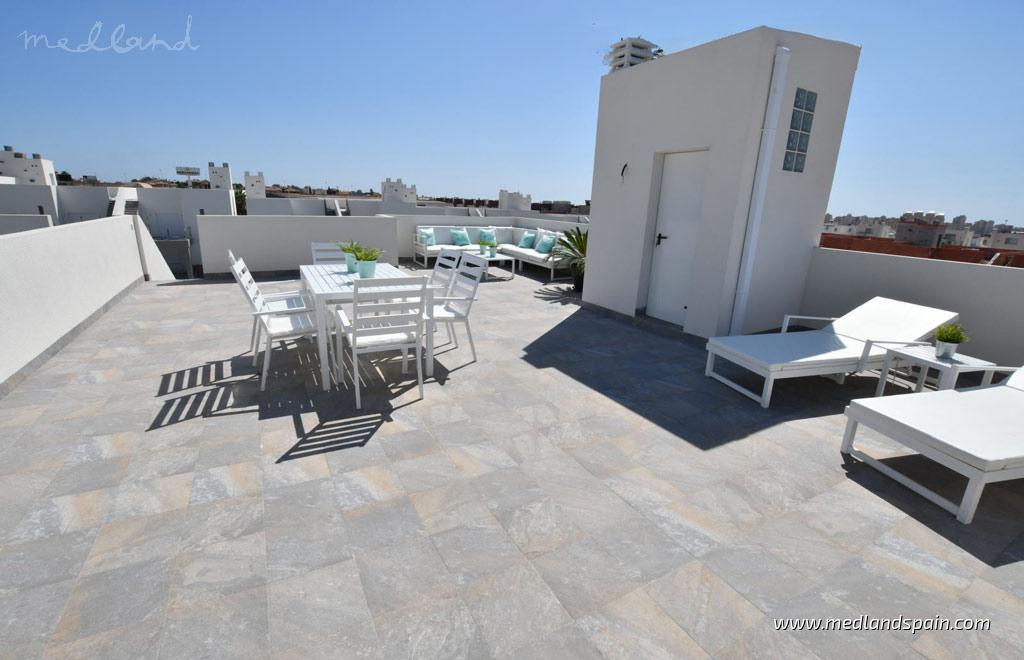 Appartamento a San Miguel de Salinas, Alicante, Spagna 3 camere da letto, 73 mq. N° 130490