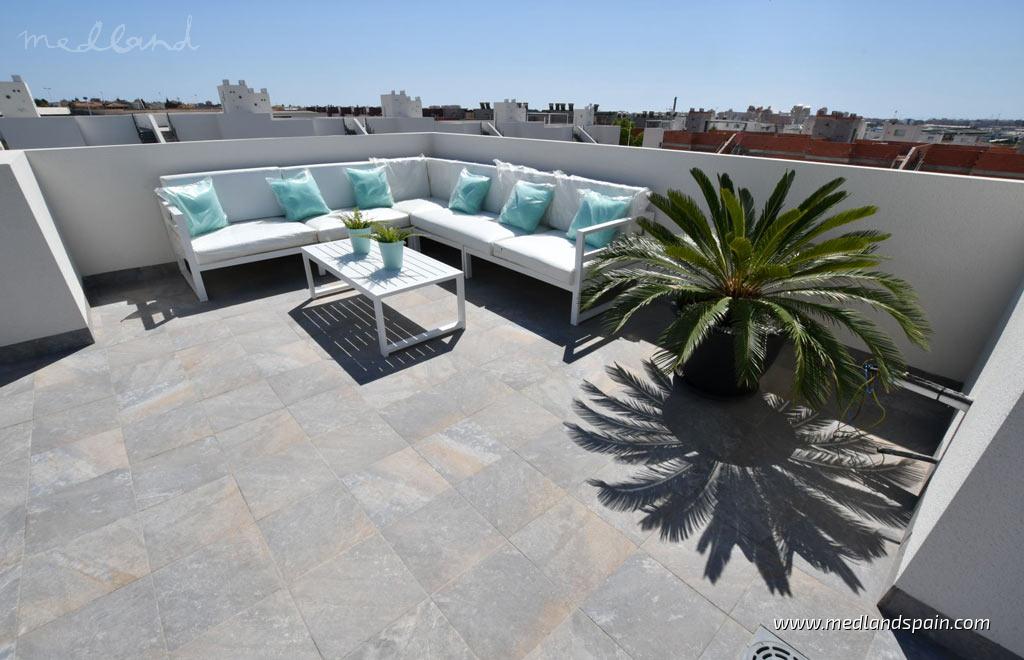 Appartamento a San Miguel de Salinas, Alicante, Spagna 3 camere da letto, 73 mq. N° 130490