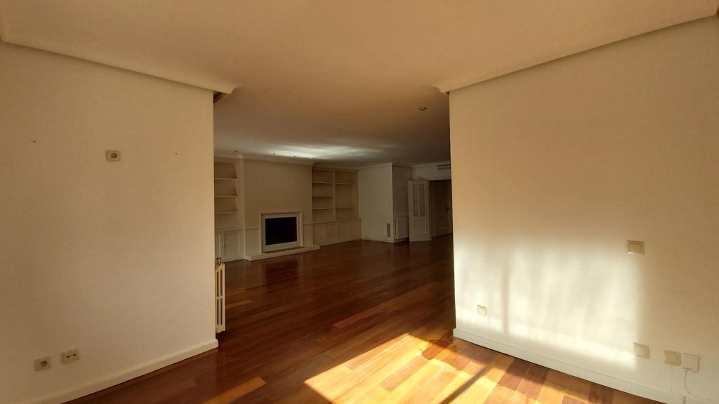 Apartamento en Alcobendas, Madrid, España 5 dormitorios, 300 m2 No. 120554