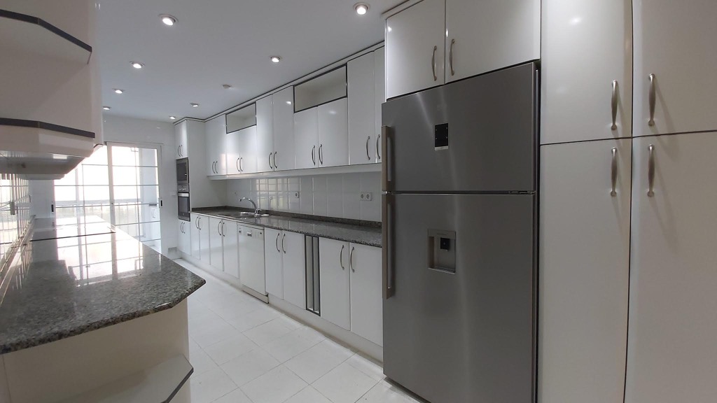 Apartamento en Alcobendas, Madrid, España 5 dormitorios, 300 m2 No. 120554