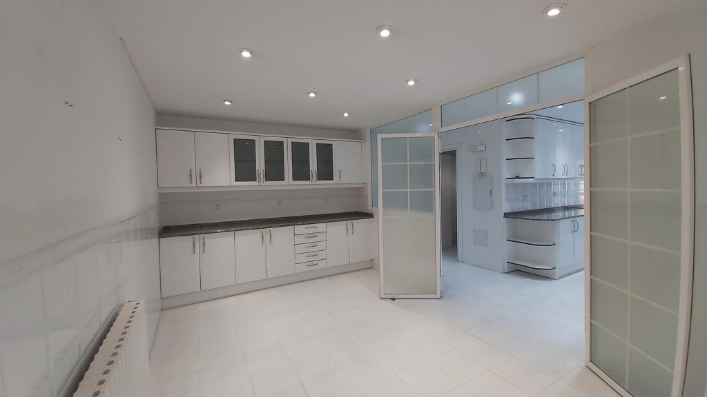 Apartamento en Alcobendas, Madrid, España 5 dormitorios, 300 m2 No. 120554
