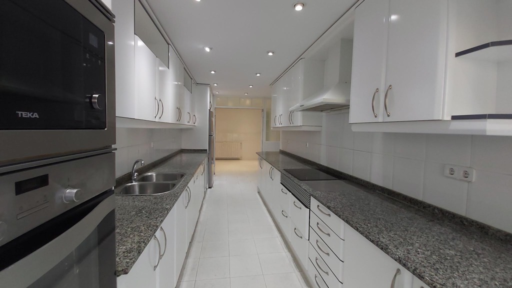 Apartamento en Alcobendas, Madrid, España 5 dormitorios, 300 m2 No. 120554