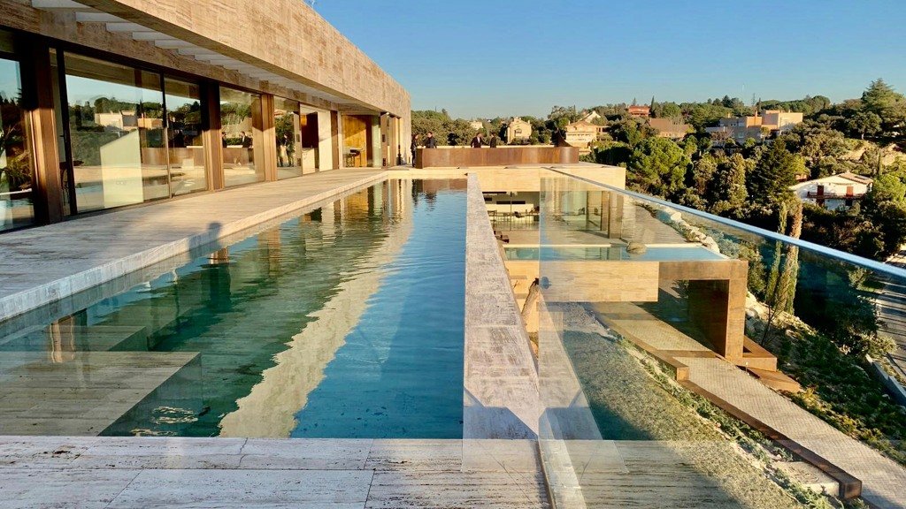 Villa i Las Rozas de Madrid, Madrid, Spanien 8 sovrum, 1200 kvm. Nr. 121622
