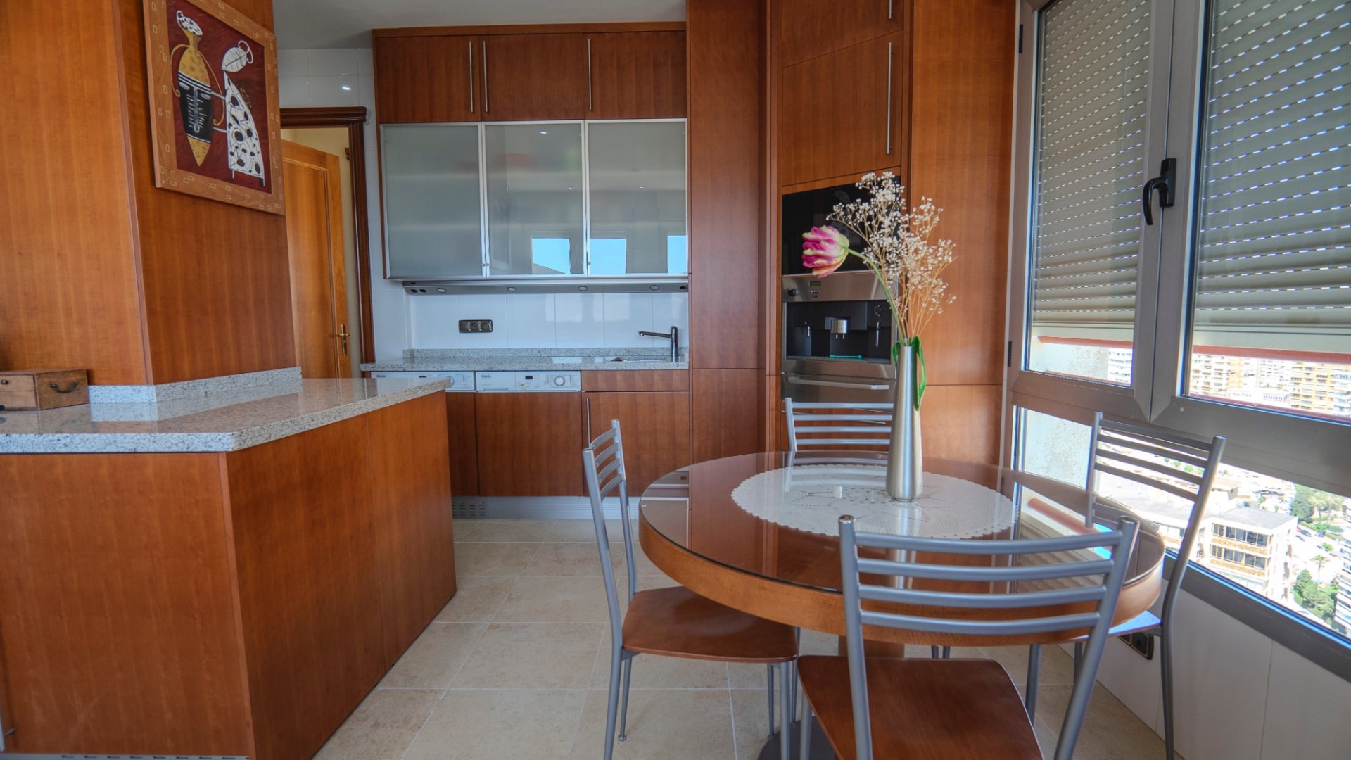Apartment in Benidorm, Alicante, Spain 5 bedrooms, 412 sq.m. No. 120164