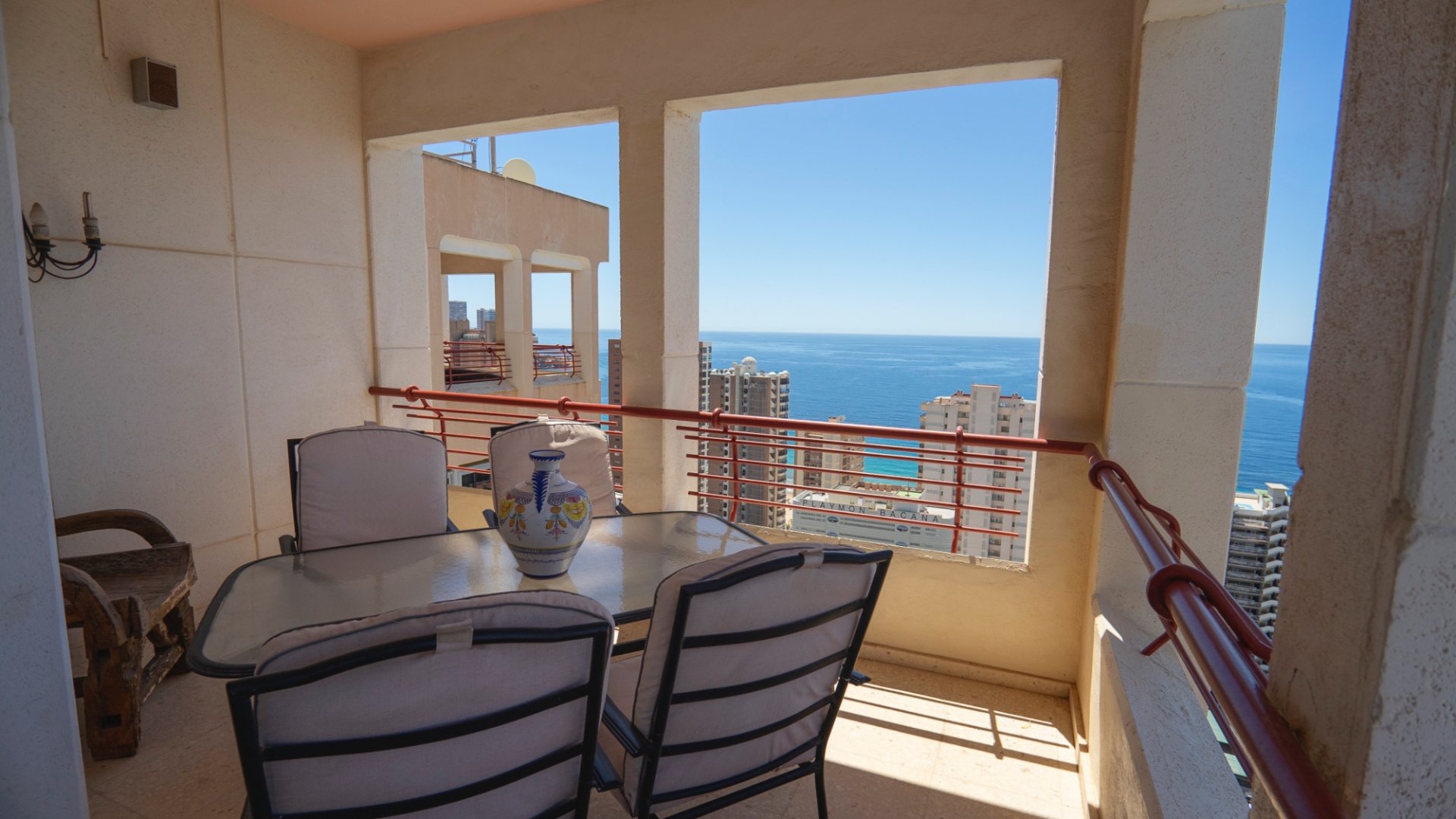 Apartment in Benidorm, Alicante, Spain 5 bedrooms, 412 sq.m. No. 120164