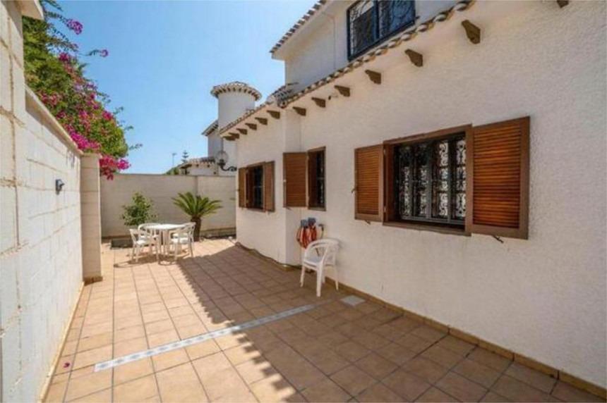 Māja La Zenia, Alicante, Spānijā 4 istabas, 170 m2 Nr. 120161