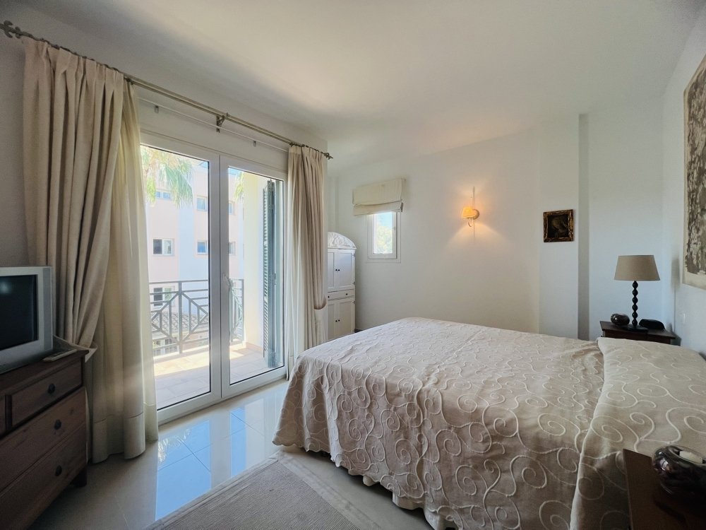 Apartment in Santa Ponsa, Mallorca, Spain 3 bedrooms, 155 sq.m. No. 124638