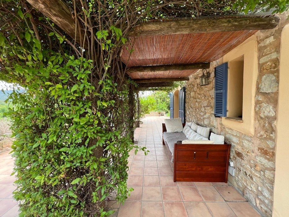 Villa en Es Capdella, Mallorca, España 3 dormitorios, 316 m2 No. 124639