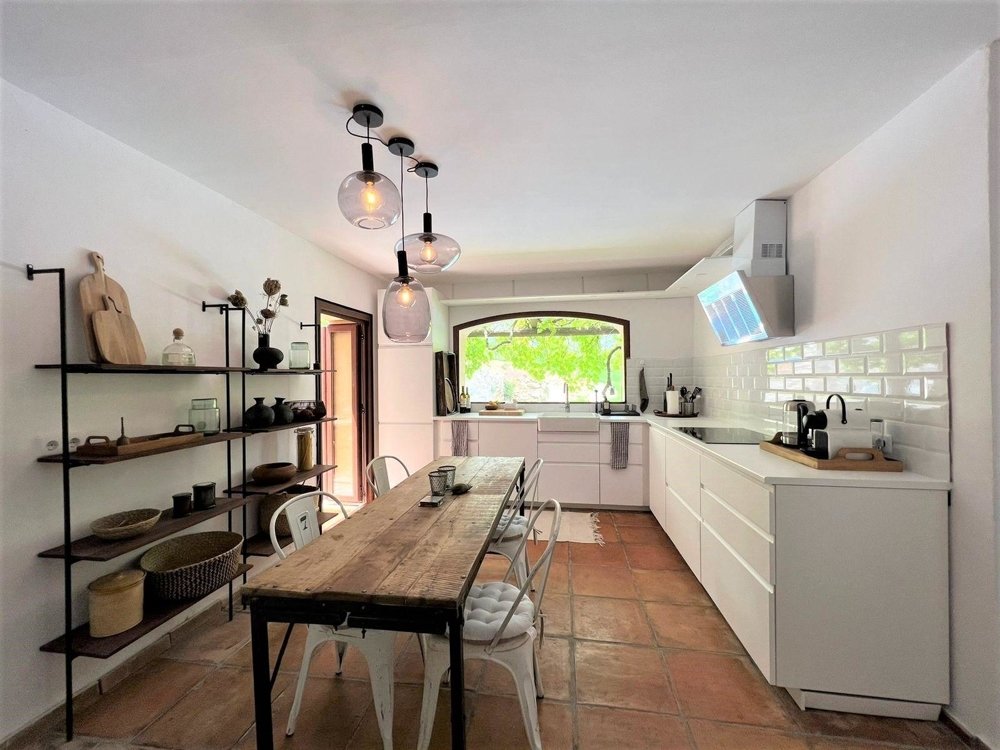 Villa en Es Capdella, Mallorca, España 3 dormitorios, 316 m2 No. 124639