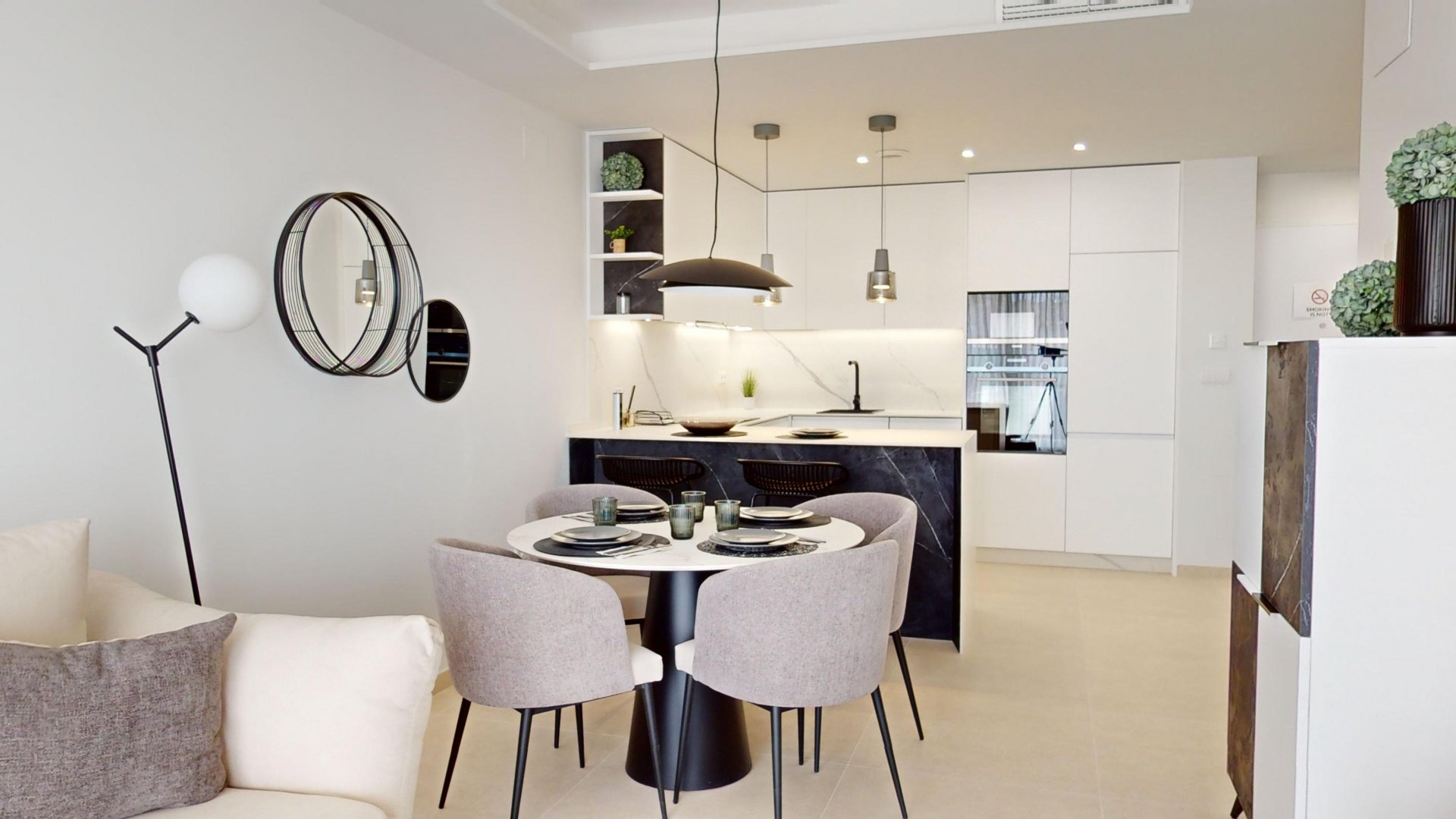 Dzīvoklis La Zenia, Alicante, Spānijā 2 istabas, 77 m2 Nr. 130766