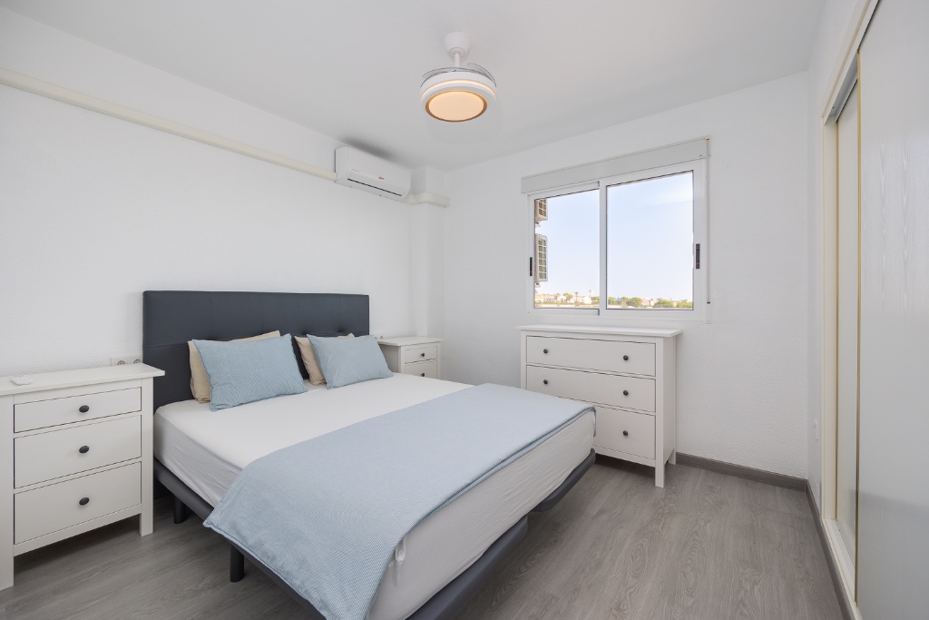 Dzīvoklis Punta Prima, Alicante, Spānijā 2 istabas, 75 m2 Nr. 131075