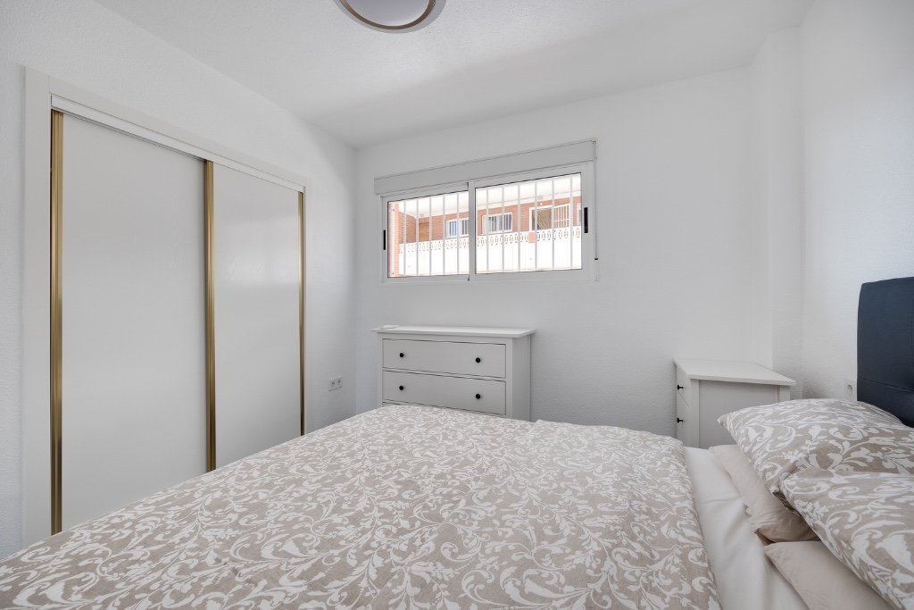 Dzīvoklis Punta Prima, Alicante, Spānijā 2 istabas, 75 m2 Nr. 131075