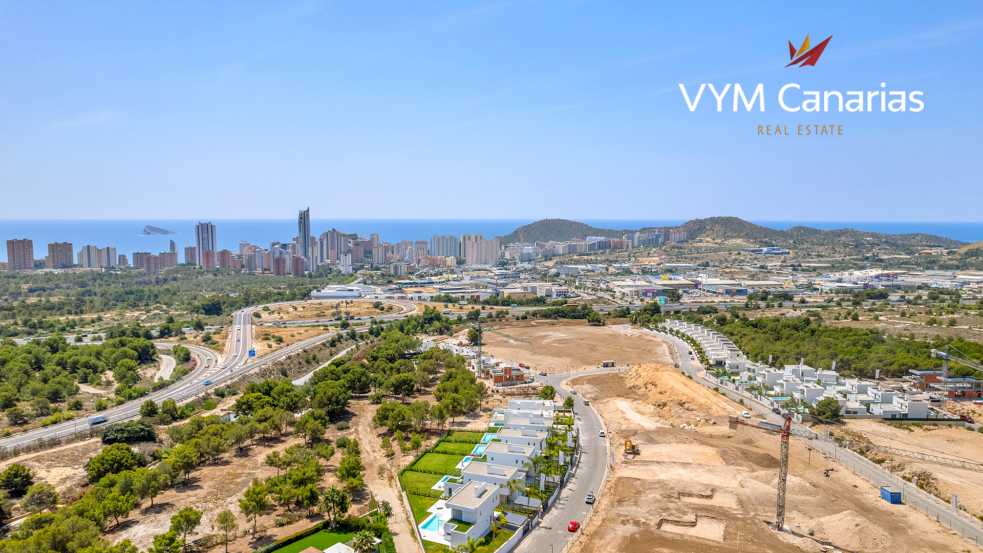 Villa a Golf Bahia, Alicante, Spagna 3 camere da letto, 198 mq. N° 129437