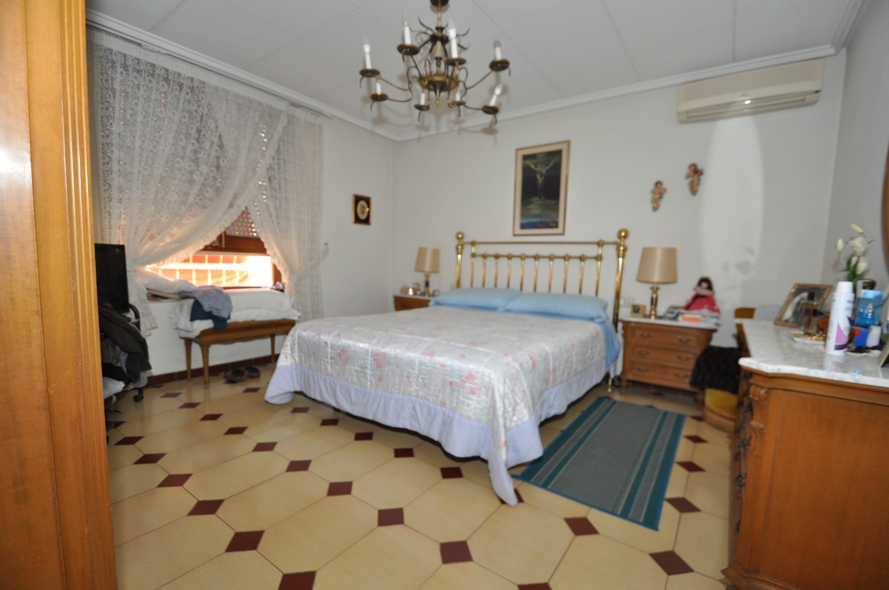 Casa adosada en Petrer, Alicante, España 12 dormitorios, 700 m2 No. 125631