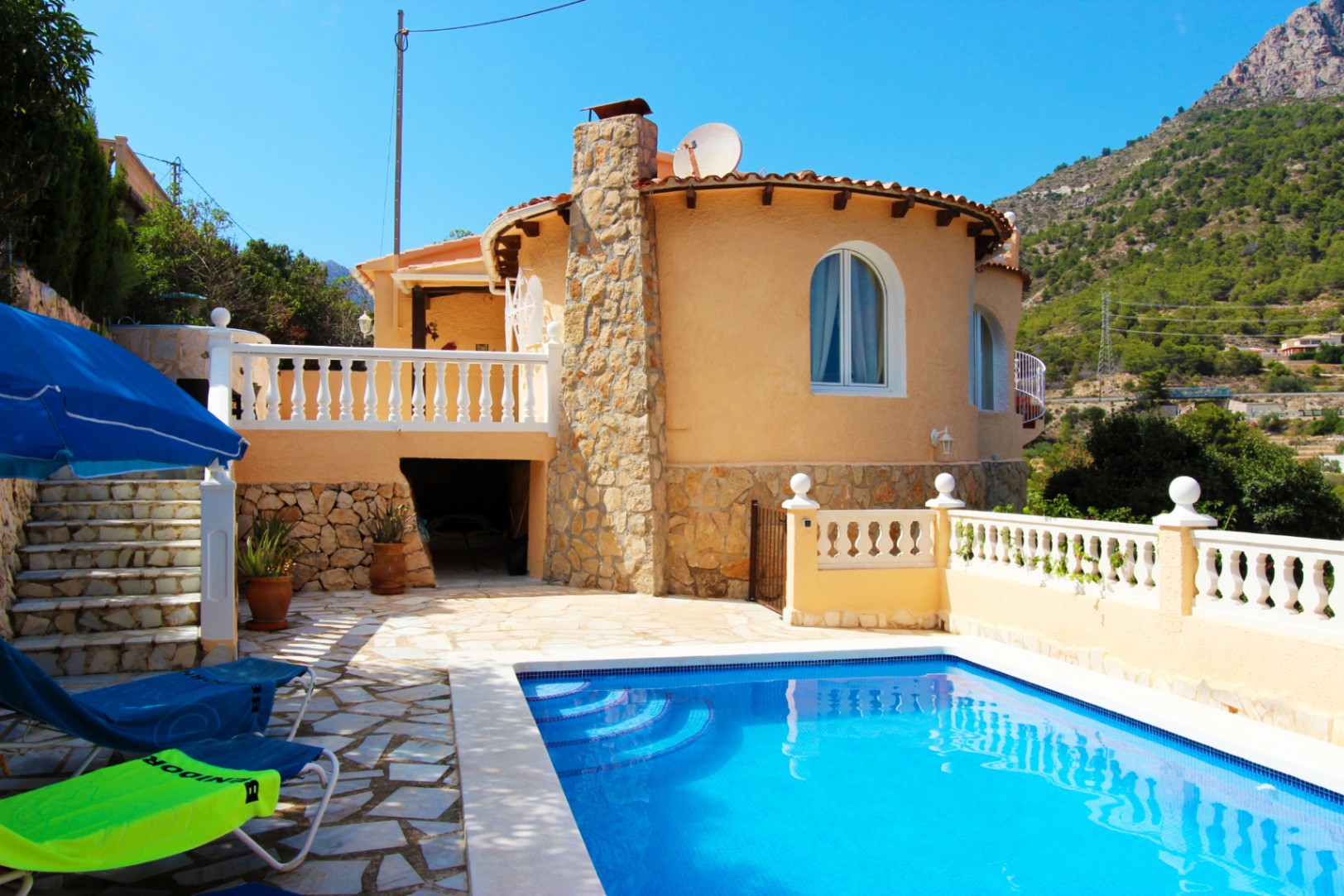 Villa Calpe, Alicante, Spānijā 3 istabas, 352 m2 Nr. 130172