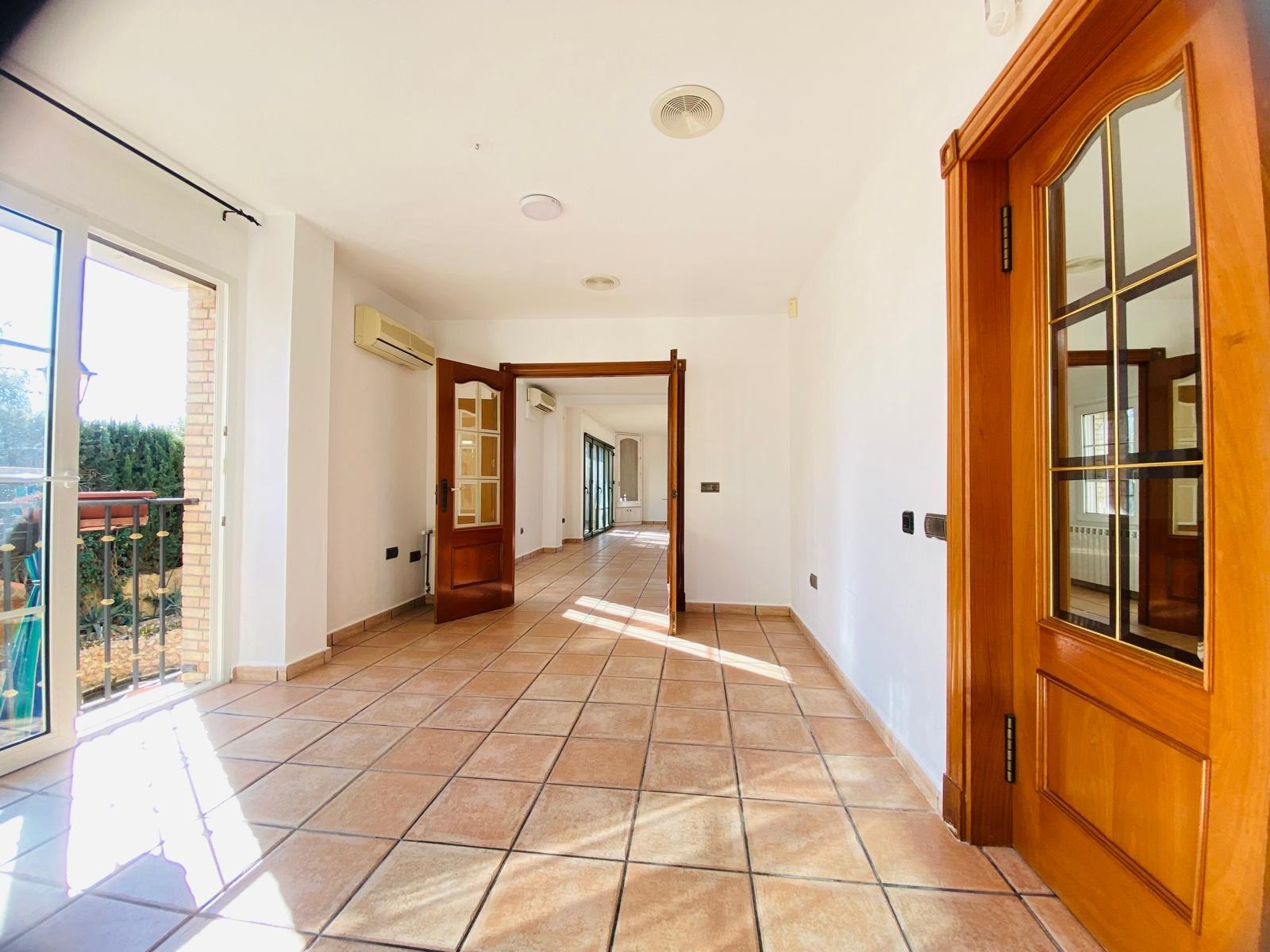 Villa in La Florida, Alicante, Spanien 2 Schlafzimmer, 304 m2 Nr. 125412