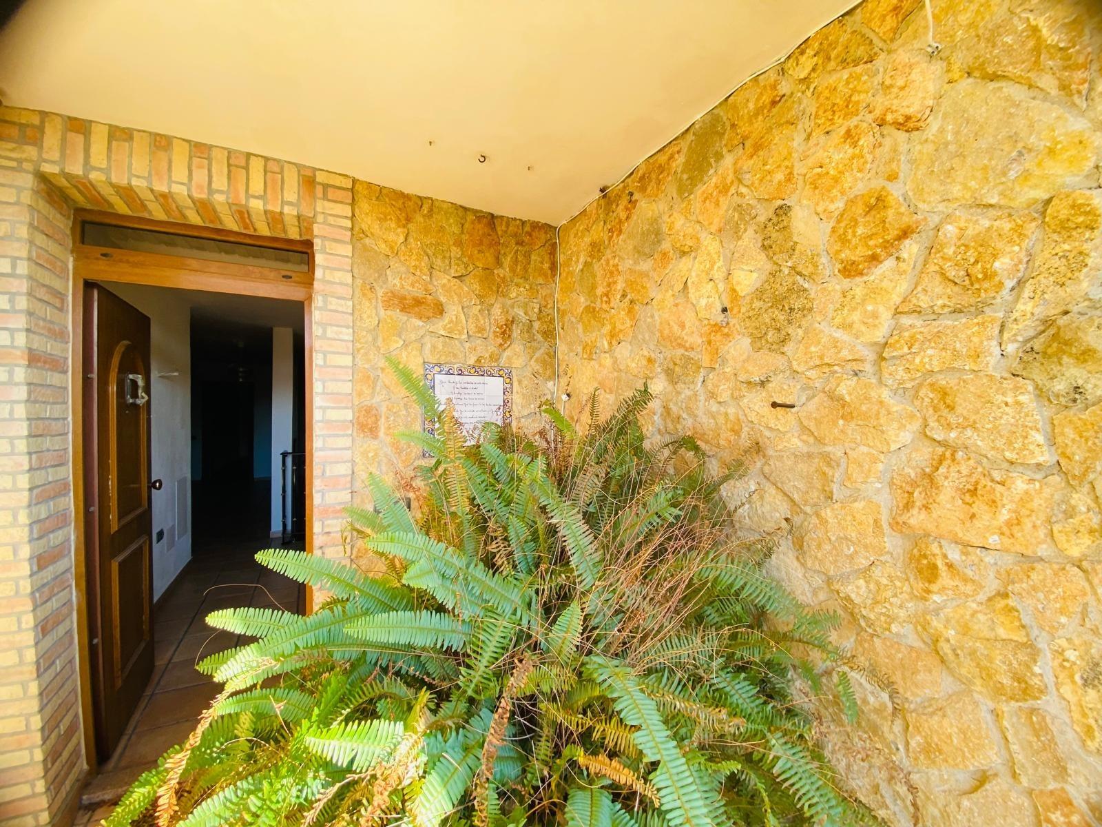 Villa in La Florida, Alicante, Spanien 2 Schlafzimmer, 304 m2 Nr. 125412