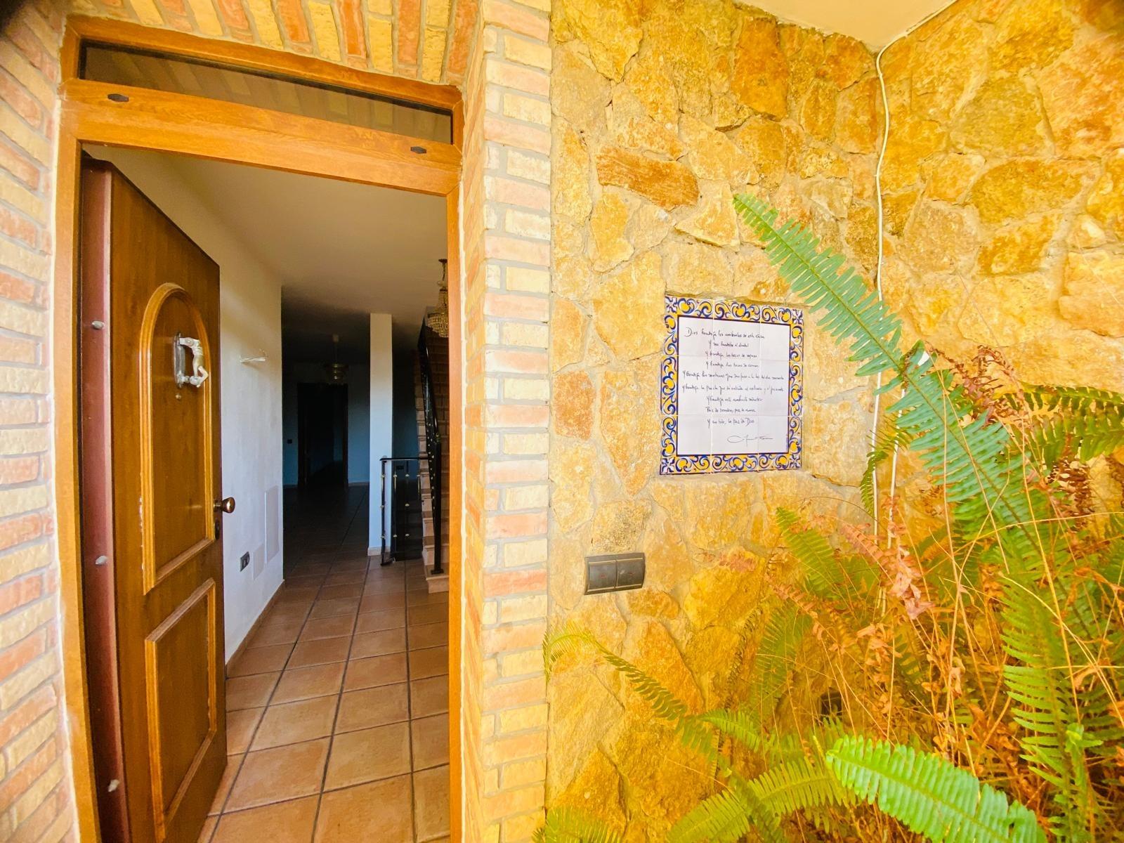 Villa in La Florida, Alicante, Spanien 2 Schlafzimmer, 304 m2 Nr. 125412