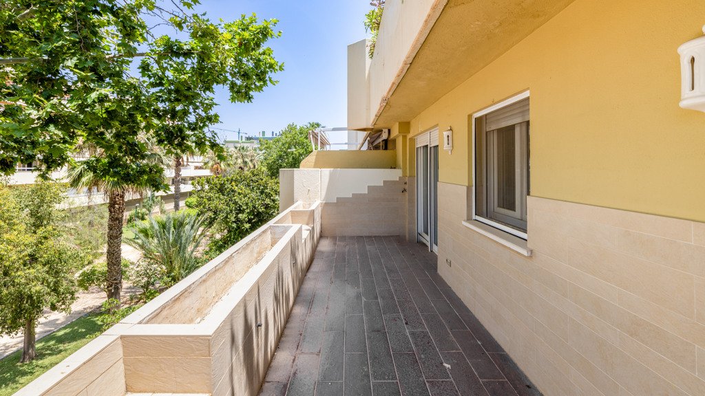 Apartment à Malaga, Espagne 3 chambres, 165 m2 No. 122437