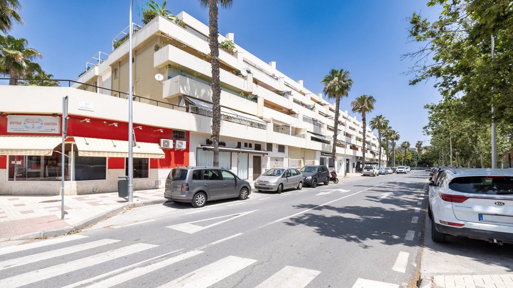Apartment à Malaga, Espagne 3 chambres, 165 m2 No. 122437