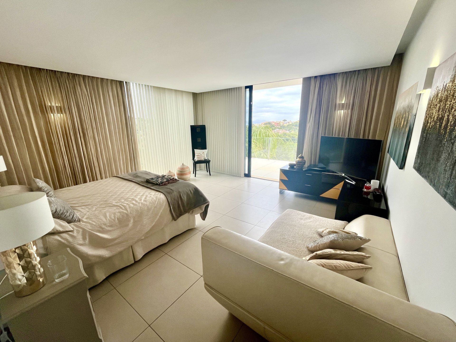 Huvila Bendinat, Mallorca, Espanja 4 makuuhuonetta, 602 m2 No. 130958