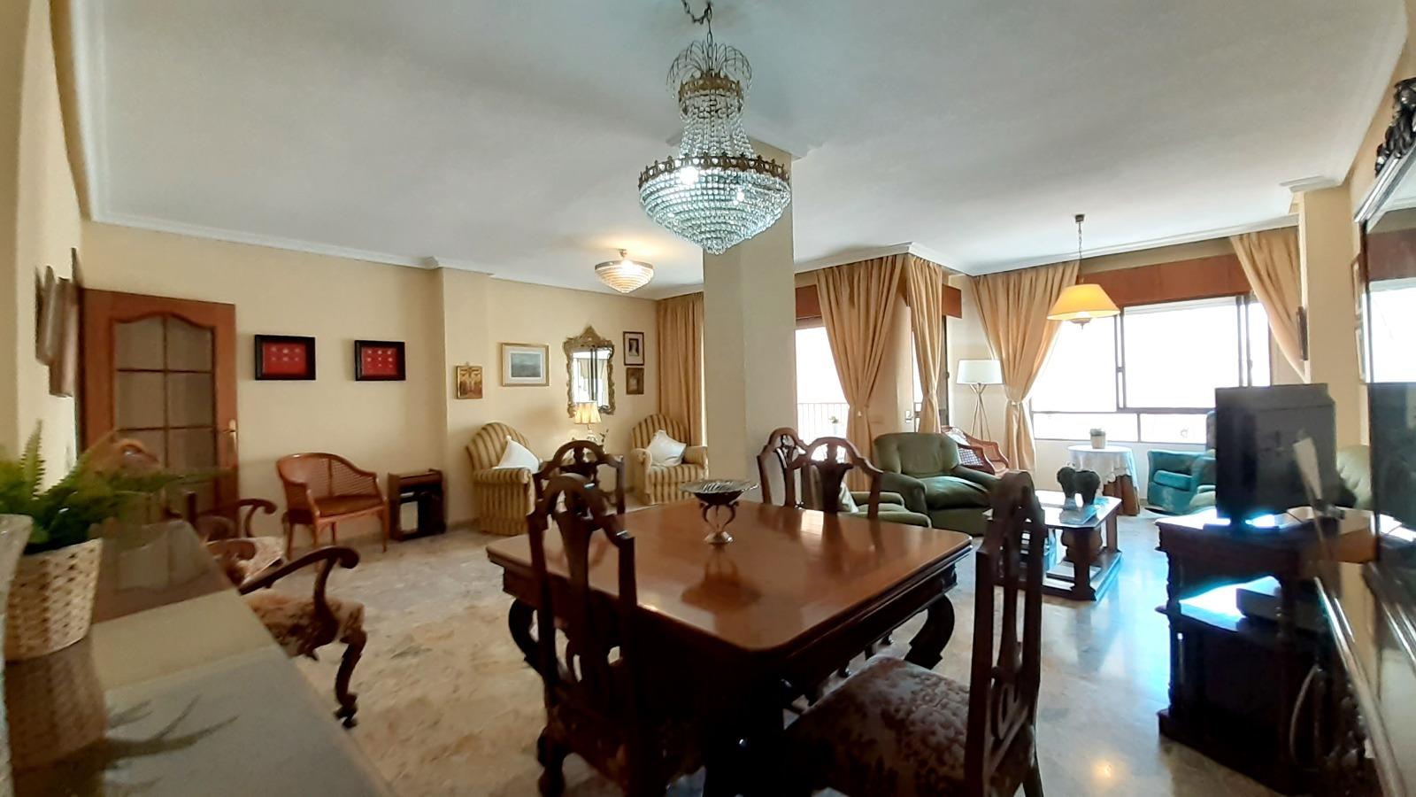 Dzīvoklis Torrevieja, Alicante, Spānijā 4 istabas, 164 m2 Nr. 125593