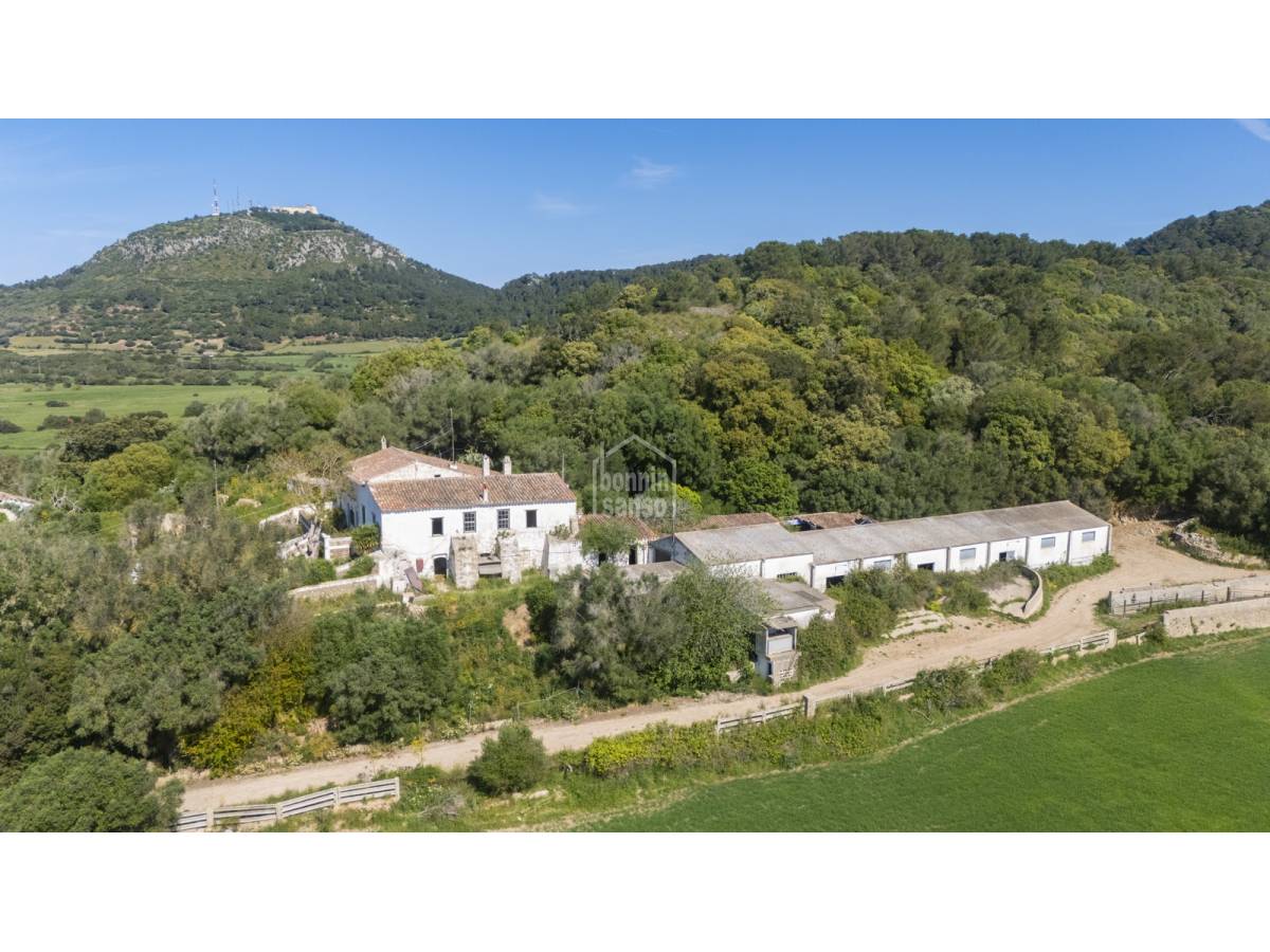 Casa a Es Mercadal, Menorca, Spagna 10 camere da letto, 671 mq. N° 127966