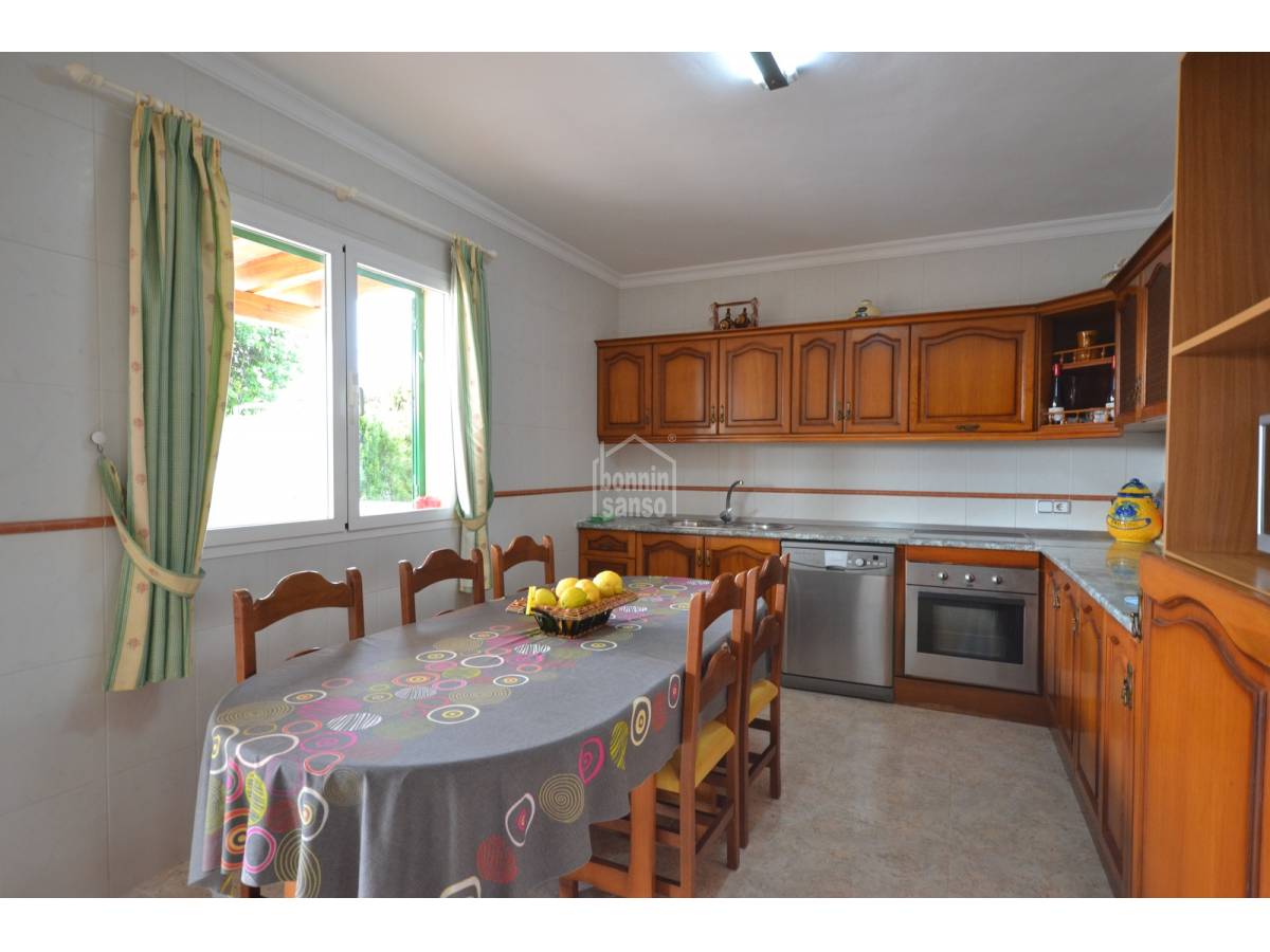 Kaupunkipientalo Cala Millor, Mallorca, Espanja 5 makuuhuonetta, 348 m2 No. 127968