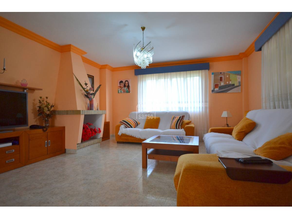 Kaupunkipientalo Cala Millor, Mallorca, Espanja 5 makuuhuonetta, 348 m2 No. 127968