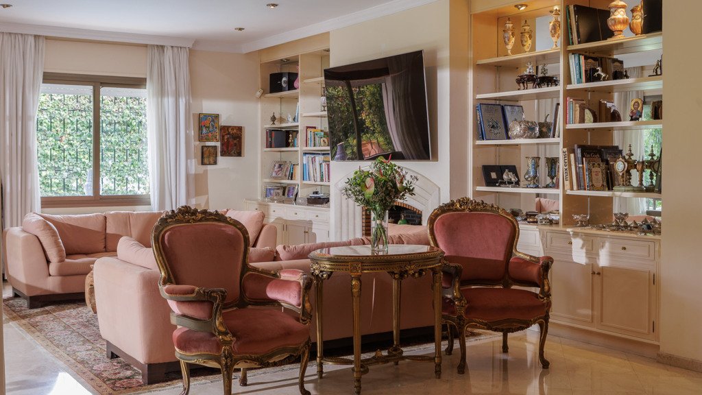 Villa a Marbella, Malaga, Spagna 6 camere da letto, 453.81 mq. N° 121551