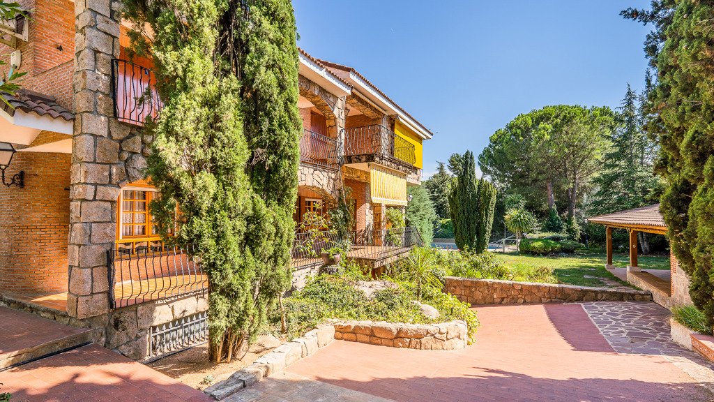 Villa Becerril de la Sierra, Madrid, Spānijā 8 istabas, 516 m2 Nr. 122409