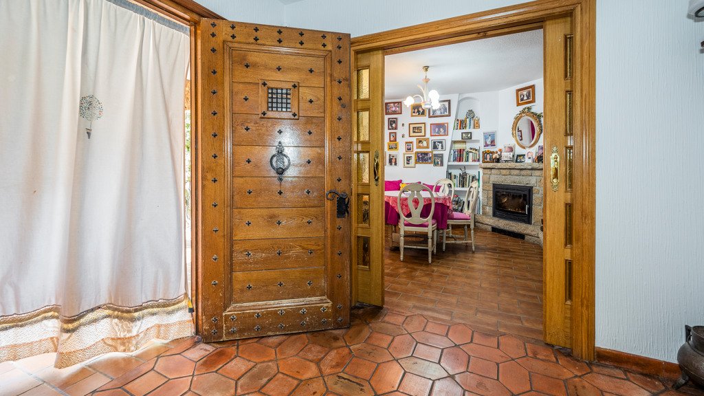 Villa Becerril de la Sierra, Madrid, Spānijā 8 istabas, 516 m2 Nr. 122409