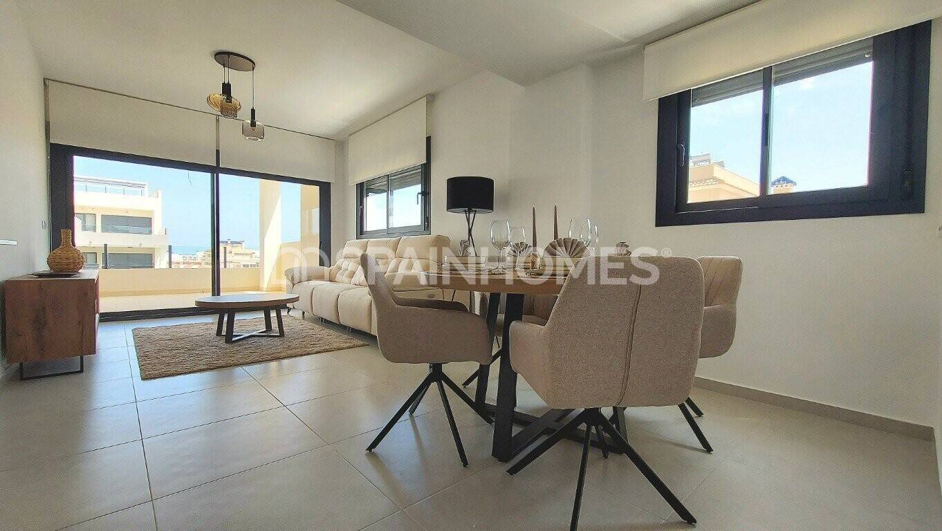 Appartamento a San Miguel de Salinas, Alicante, Spagna 3 camere da letto, 98 mq. N° 122015