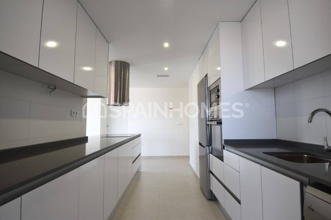 Appartamento a San Miguel de Salinas, Alicante, Spagna 3 camere da letto, 98 mq. N° 122015