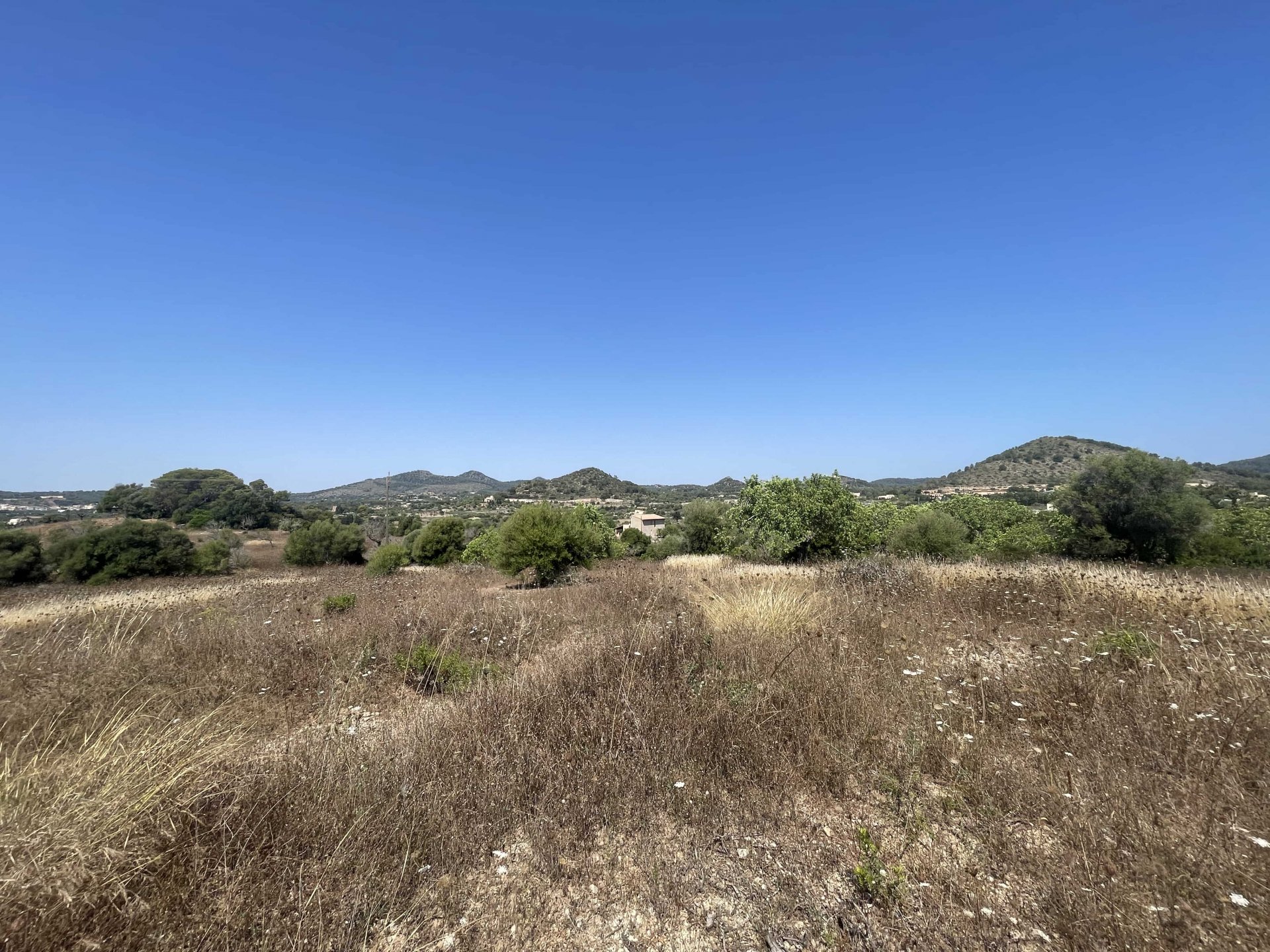 Land plot in Son Servera, Mallorca, Spain 734 sq.m. No. 130989