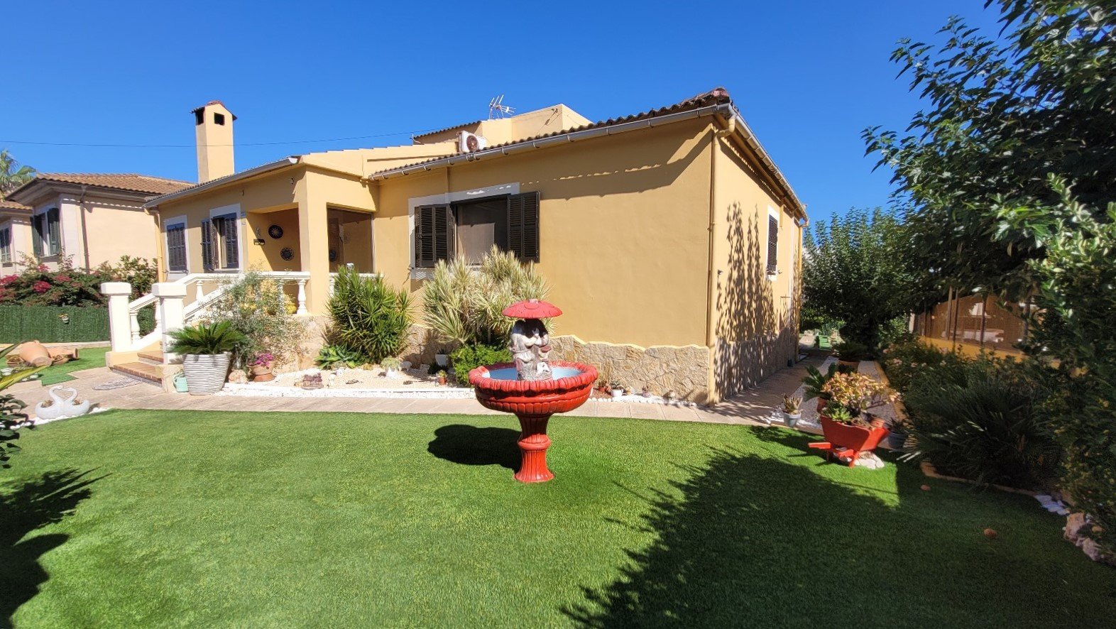 Villa in Badia Blava, Mallorca, Spanien 5 Schlafzimmer, 350 m2 Nr. 130992