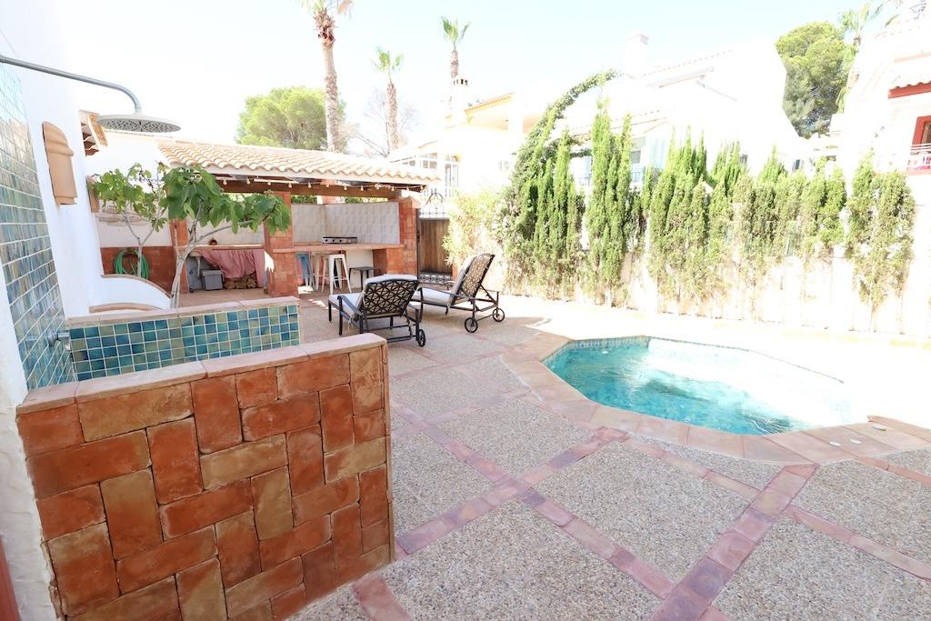 Villa à Alicante, Espagne 4 chambres, 189 m2 No. 129739