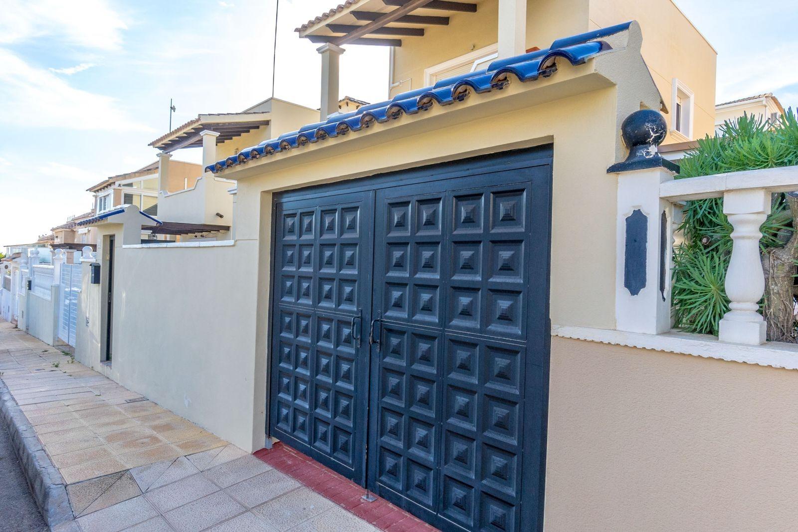 Townhouse in San Miguel de Salinas, Alicante, Spain 3 bedrooms, 130 sq.m. No. 131671