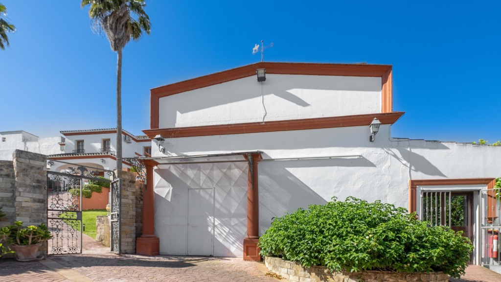 Villa à Villamartin, Cadiz, Espagne 4 chambres, 385 m2 No. 120530