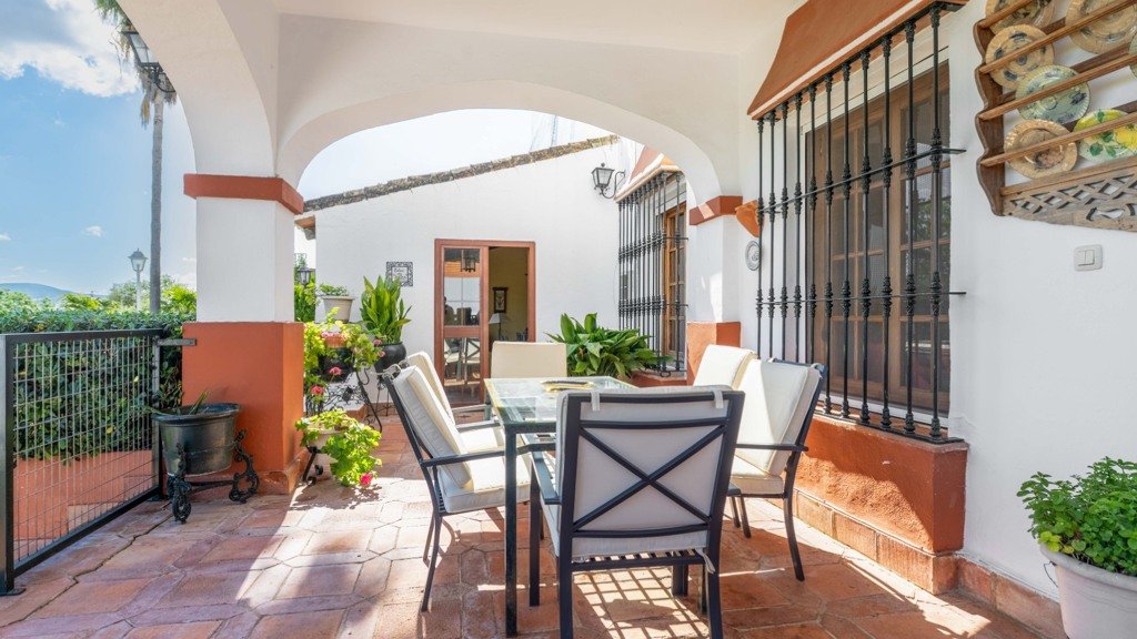 Villa à Villamartin, Cadiz, Espagne 4 chambres, 385 m2 No. 120530