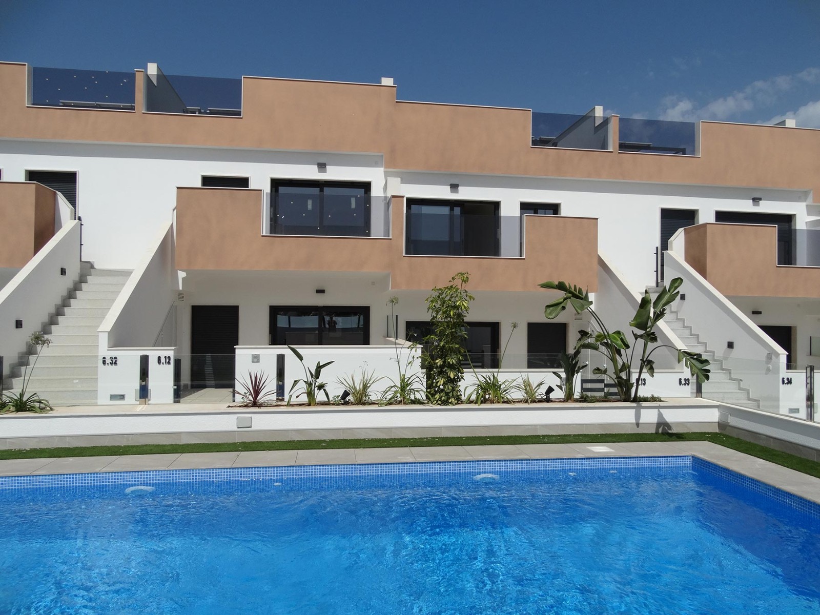Bungalow en Pilar de la Horadada, Alicante, España 3 dormitorios, 93 m2 No. 128342