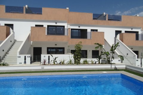 Bungalow in Pilar de la Horadada, Alicante, Spain 3 bedrooms, 93 sq.m. No. 128342
