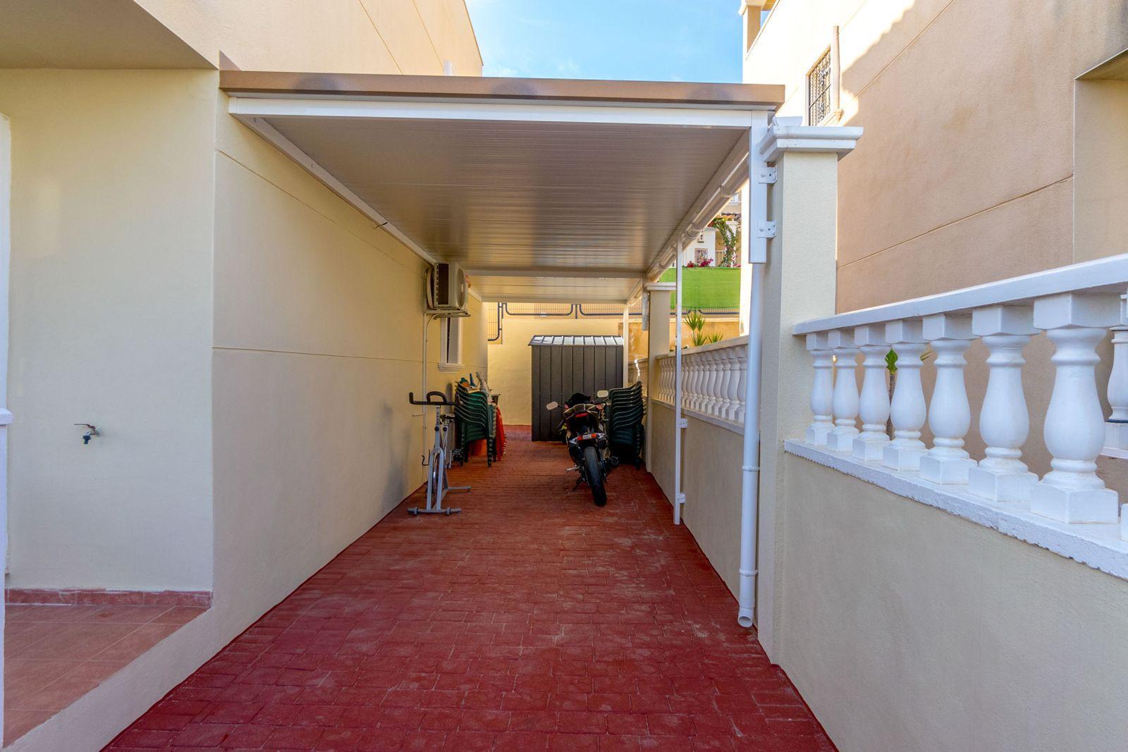 Casa adosada en Villamartin, Alicante, España 3 dormitorios, 105 m2 No. 125566